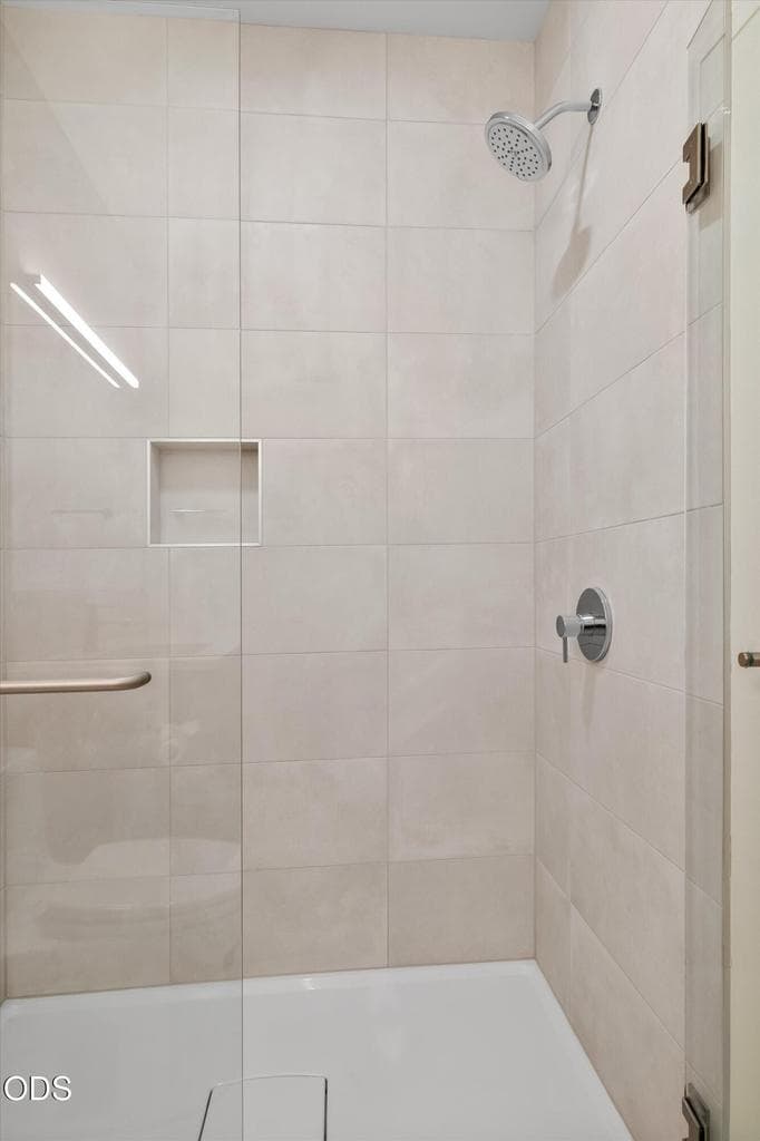 Photo of 544 W Sisters Park Drive 17 of 35