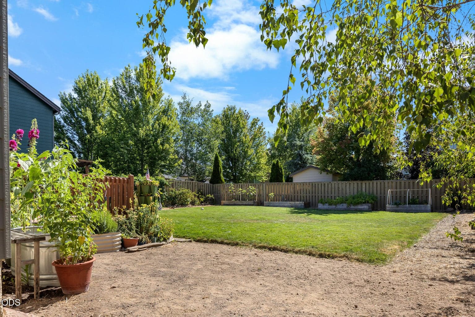 Photo of 2644 SW 50th Street 27 of 29