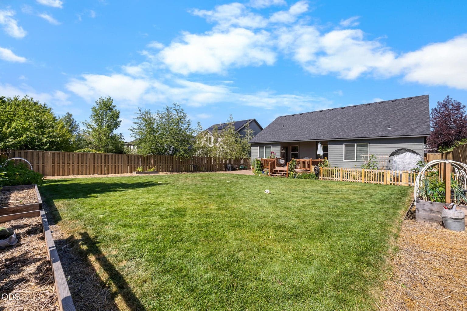 Photo of 2644 SW 50th Street 26 of 29