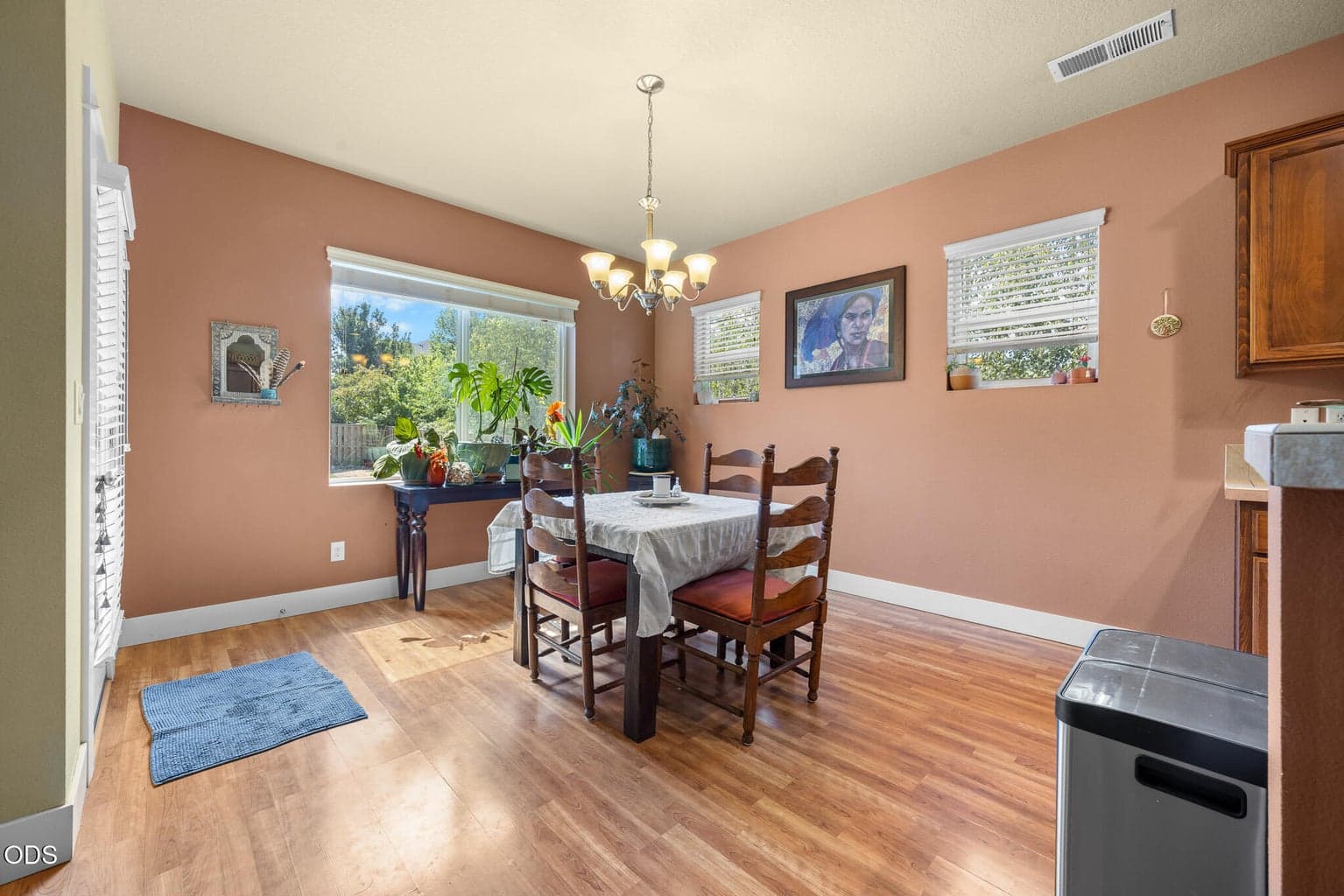 Photo of 2644 SW 50th Street 11 of 29