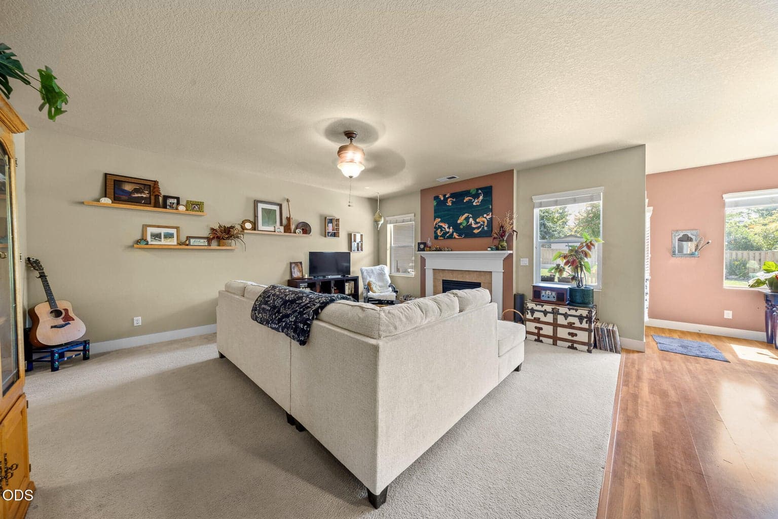 Photo of 2644 SW 50th Street 8 of 29
