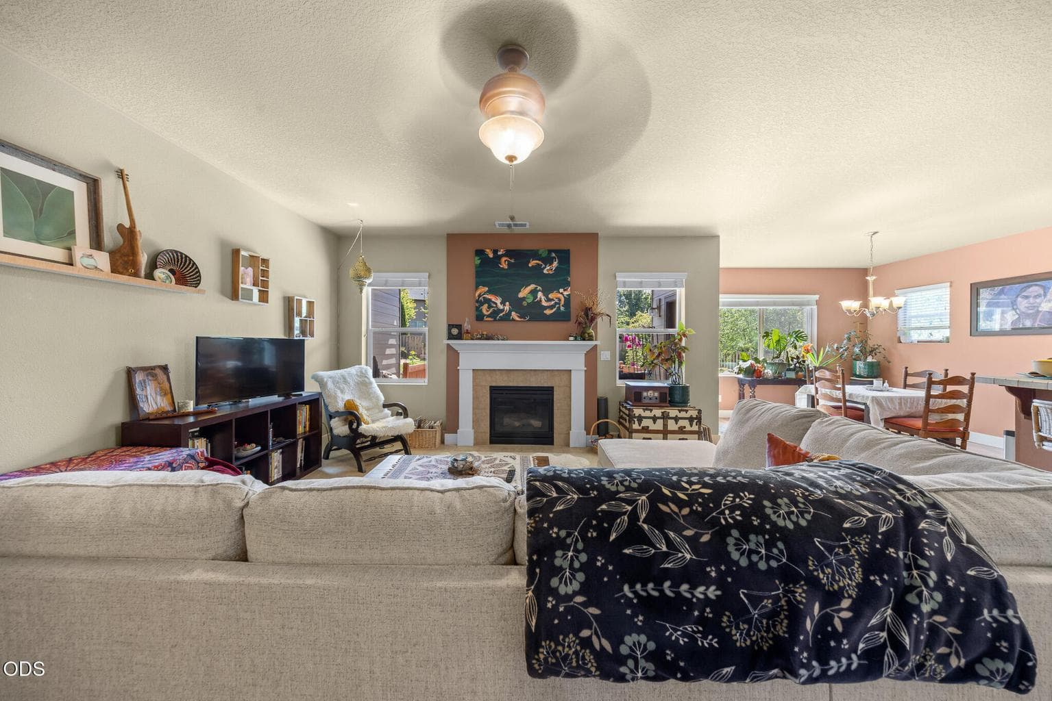 Photo of 2644 SW 50th Street 7 of 29