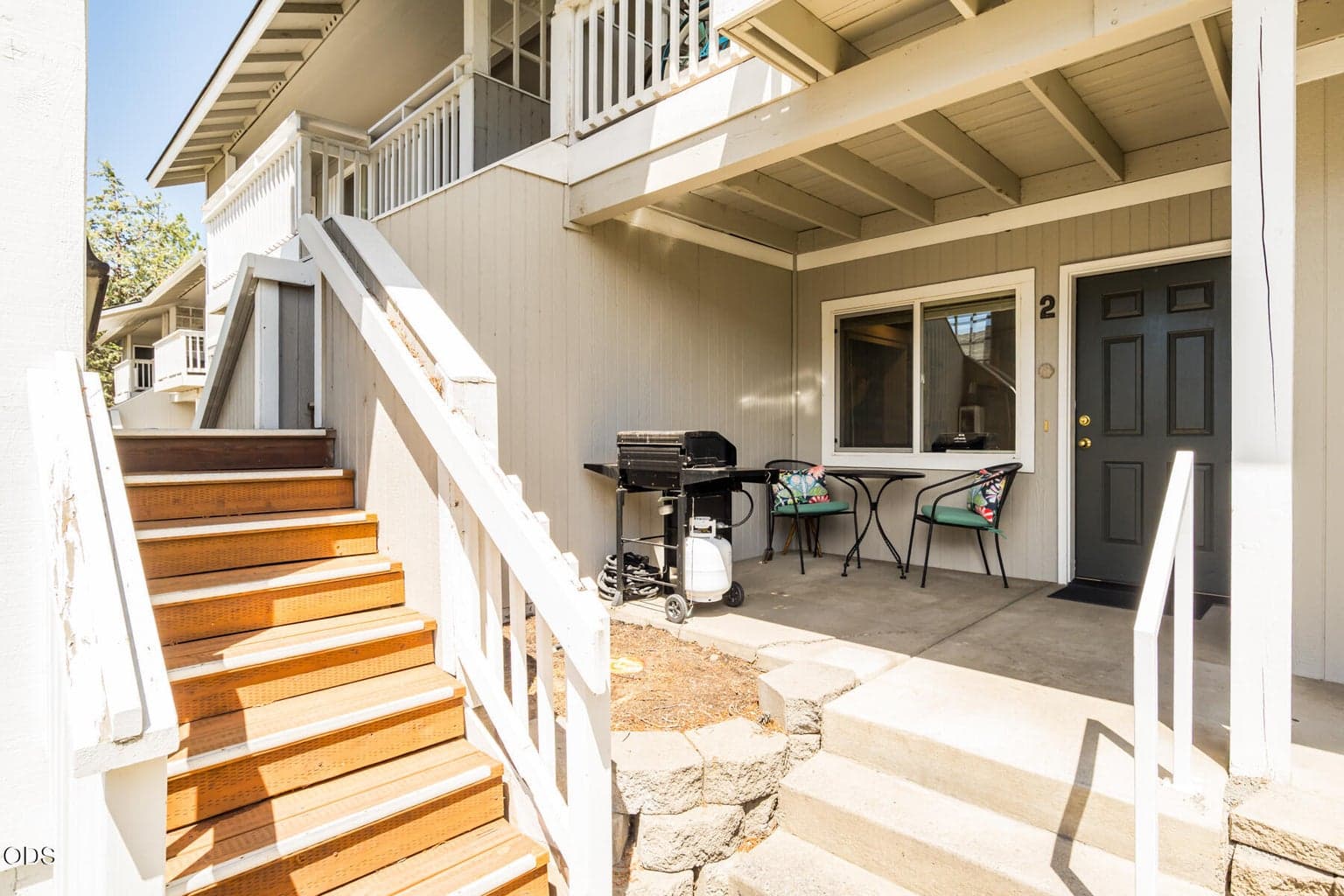 Photo of 1527 Juniper Street 2 of 30