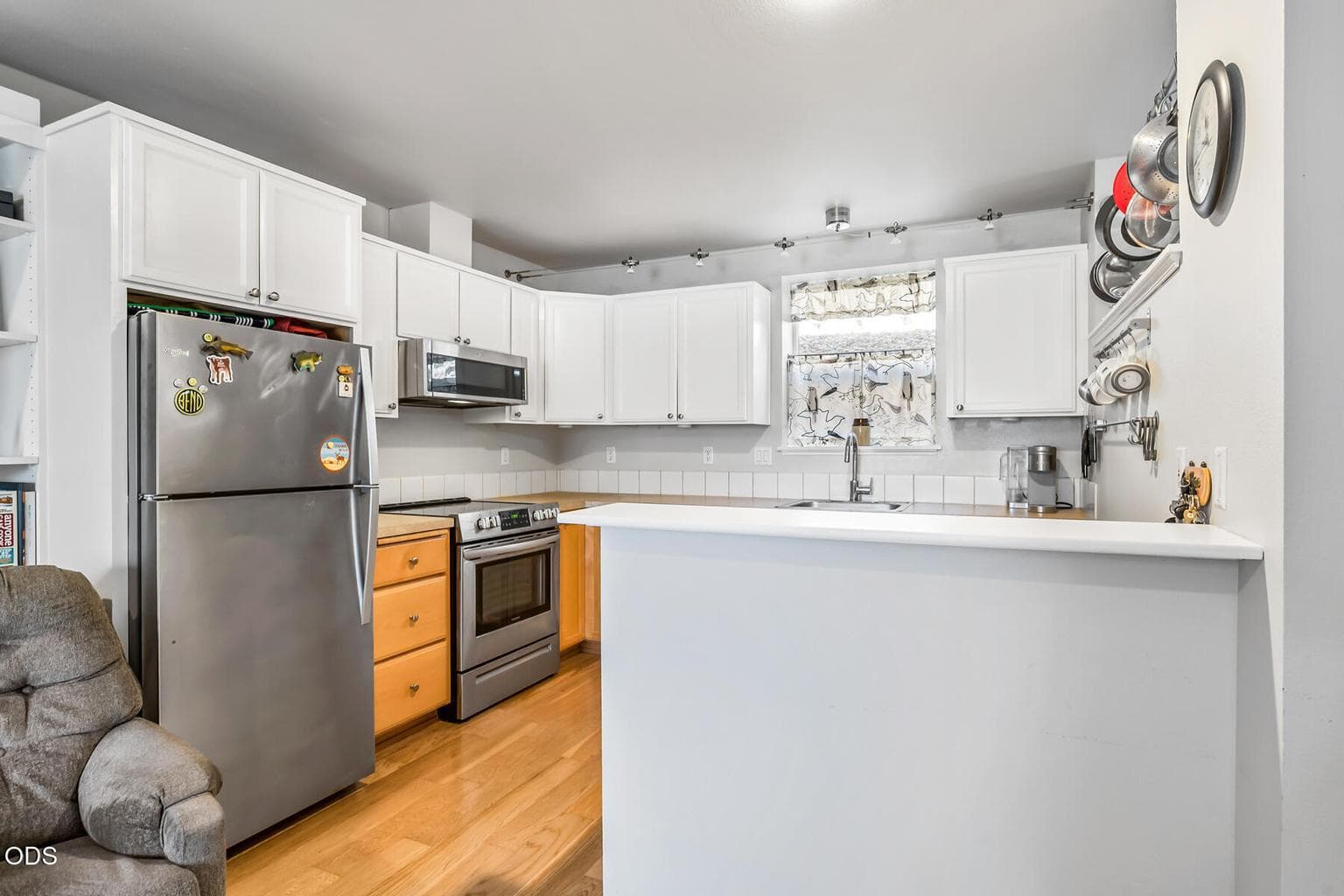 Photo of 1527 NW Juniper Street 7 of 30