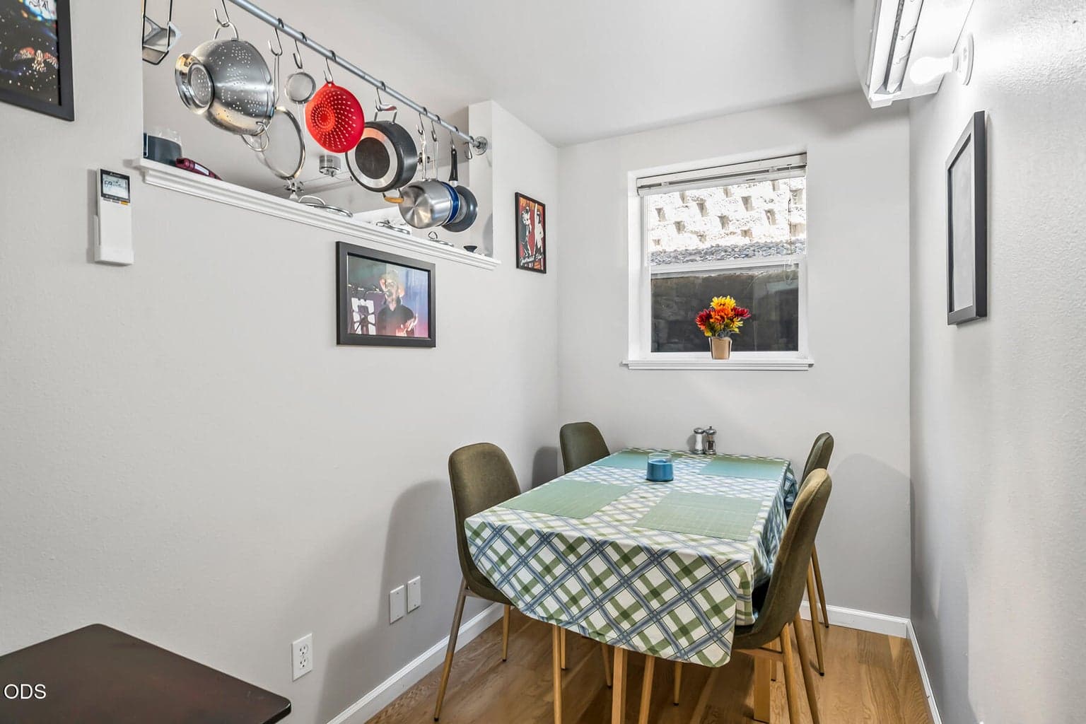 Photo of 1527 NW Juniper Street 13 of 30