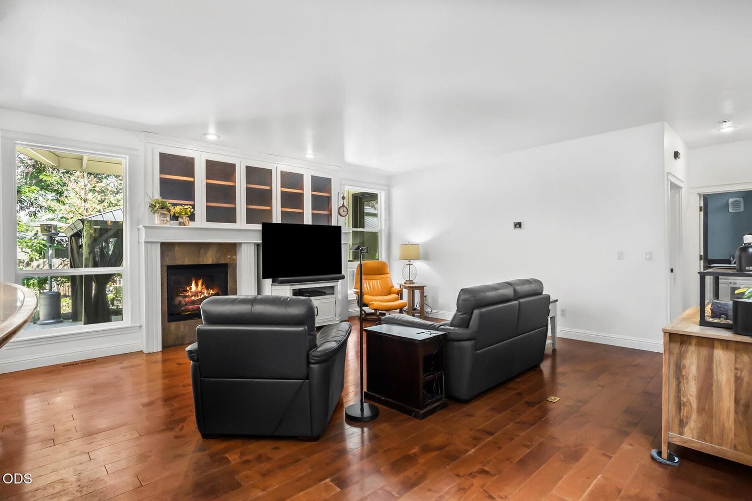 Photo of 796 SE Briarwood Court 8 of 48