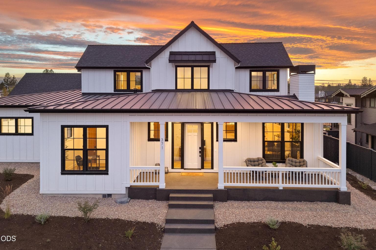 Photo of 371 Crosby Drive 5 of 70
