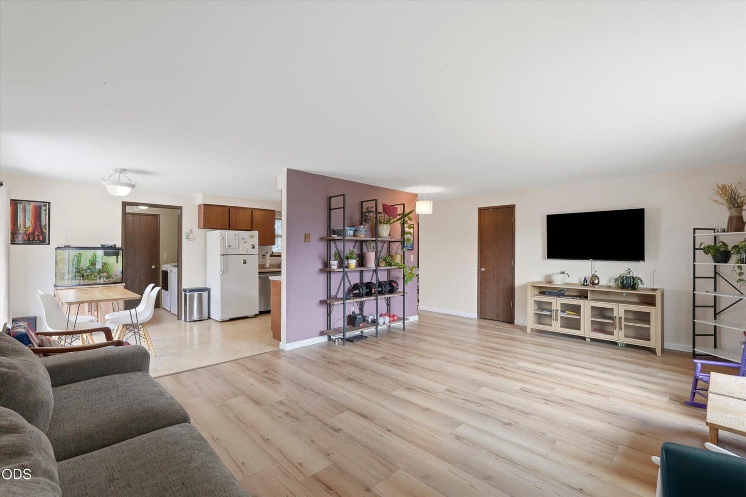 Photo of 1242 SE 8th Street 11 of 27