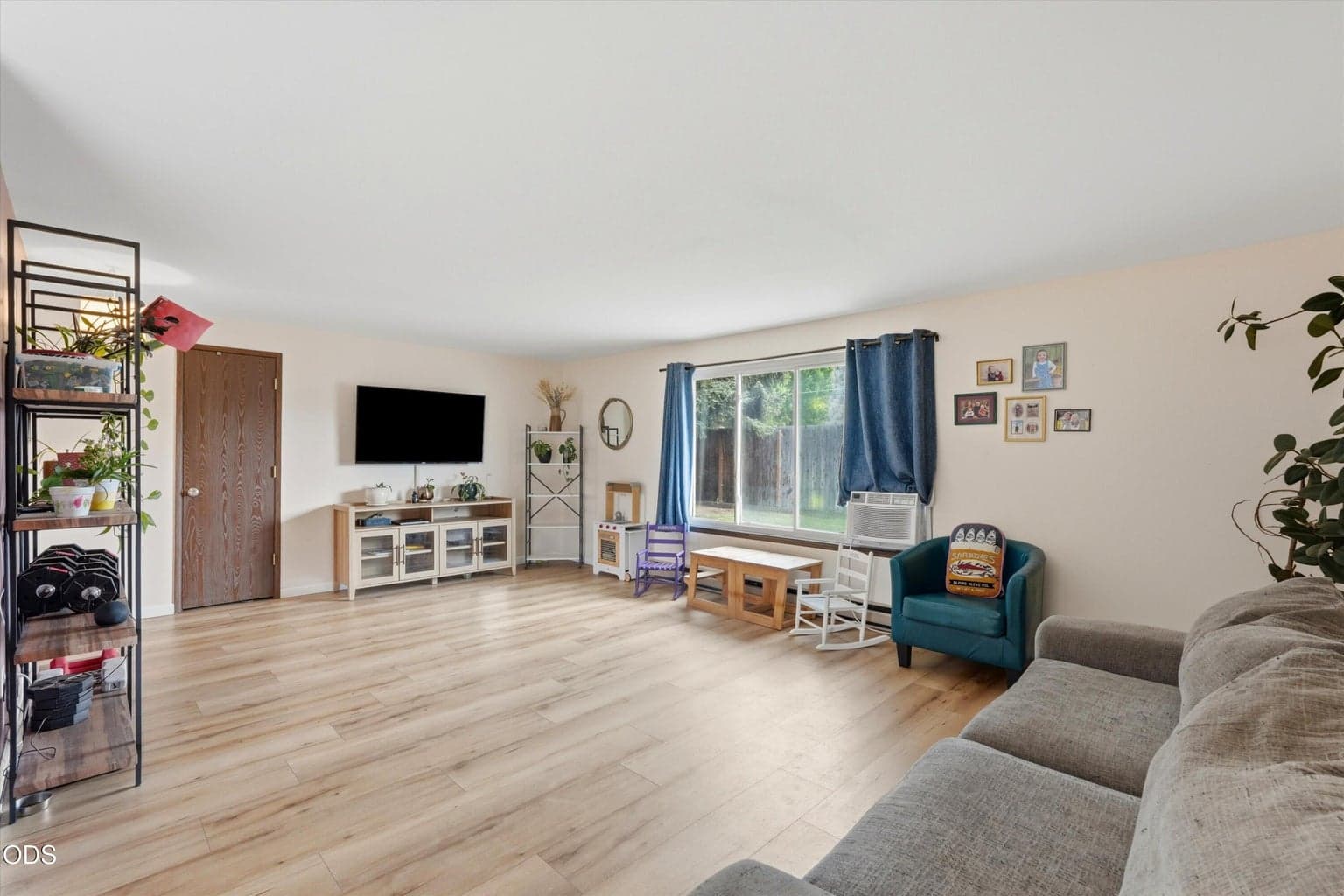 Photo of 1242 SE 8th Street 12 of 27