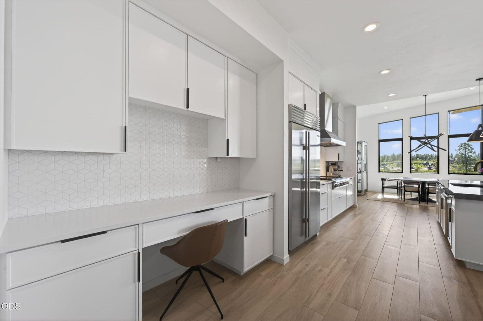 Photo of 61404 SW Skene Trail 12 of 49