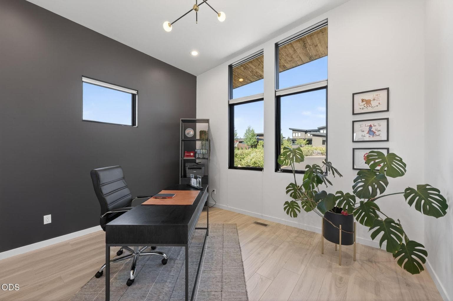 Photo of 61404 SW Skene Trail 23 of 49