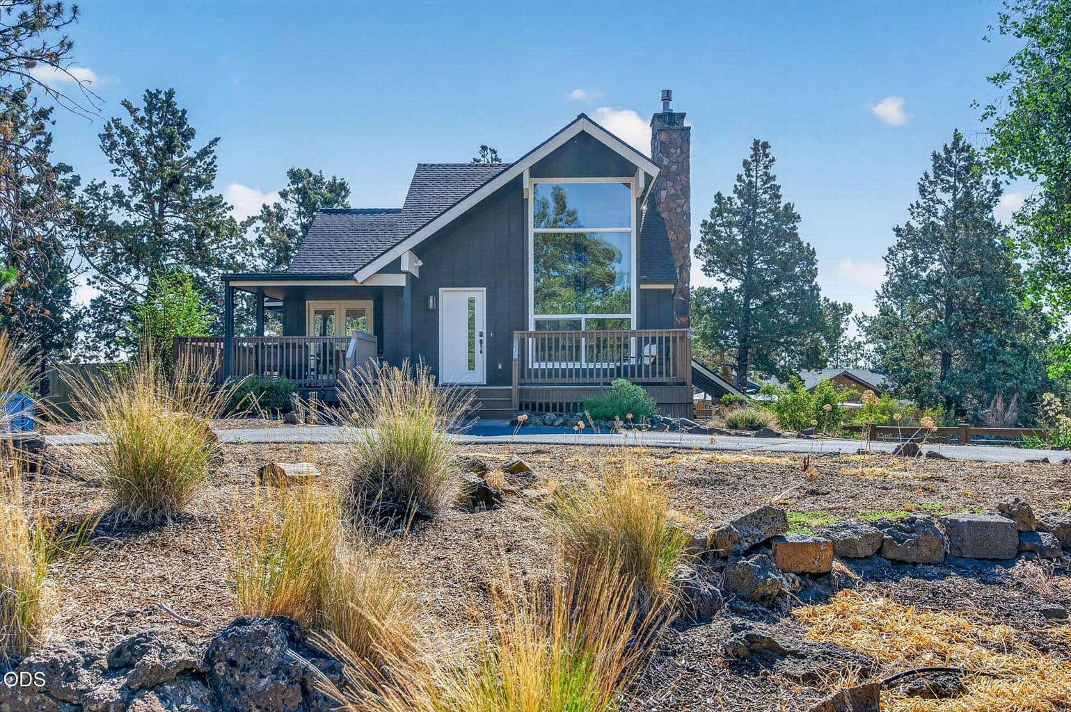 Photo of 63928 Sunset Drive 1 of 40