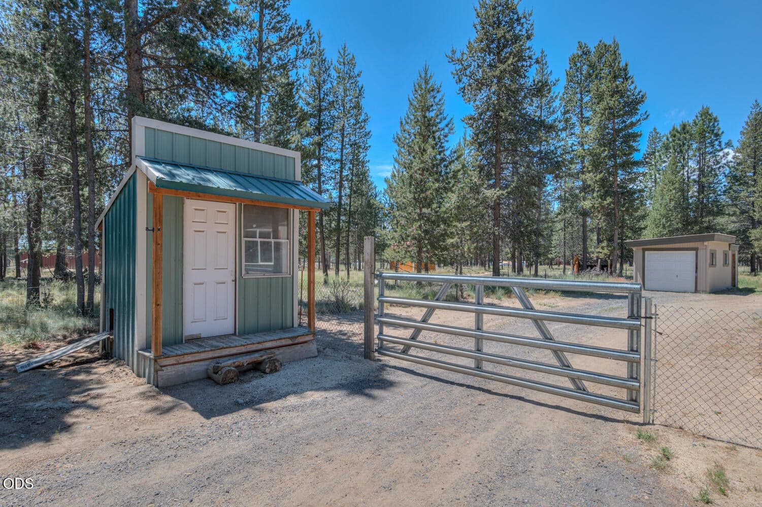 Photo of 145118 Birchwood Road 24 of 33