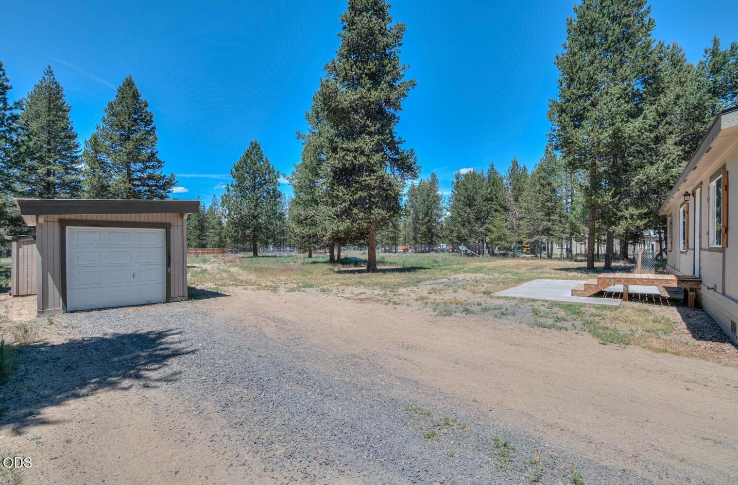 Photo of 145118 Birchwood Road 25 of 33