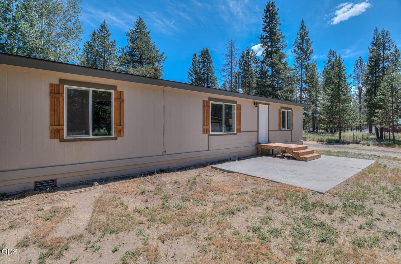 Photo of 145118 Birchwood Road 26 of 33