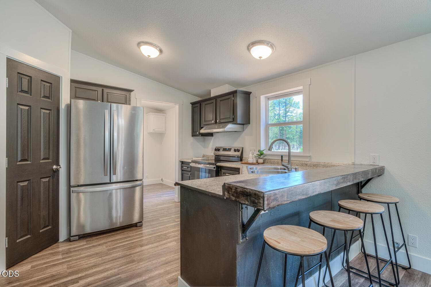Photo of 145118 Birchwood Road 9 of 33