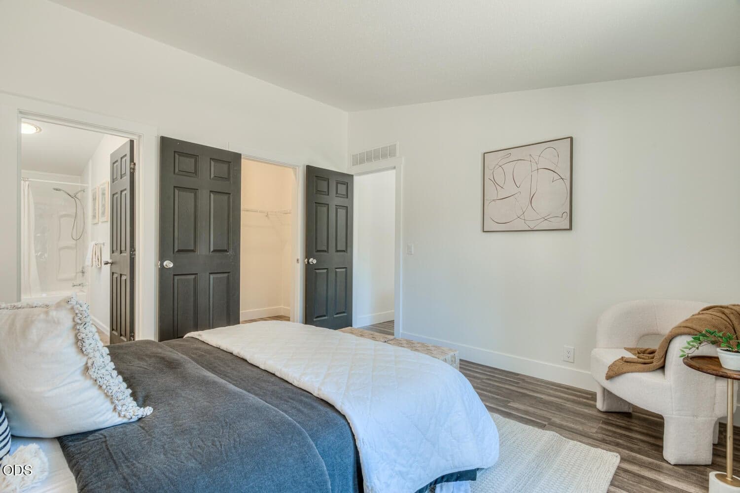 Photo of 145118 Birchwood Road 17 of 33