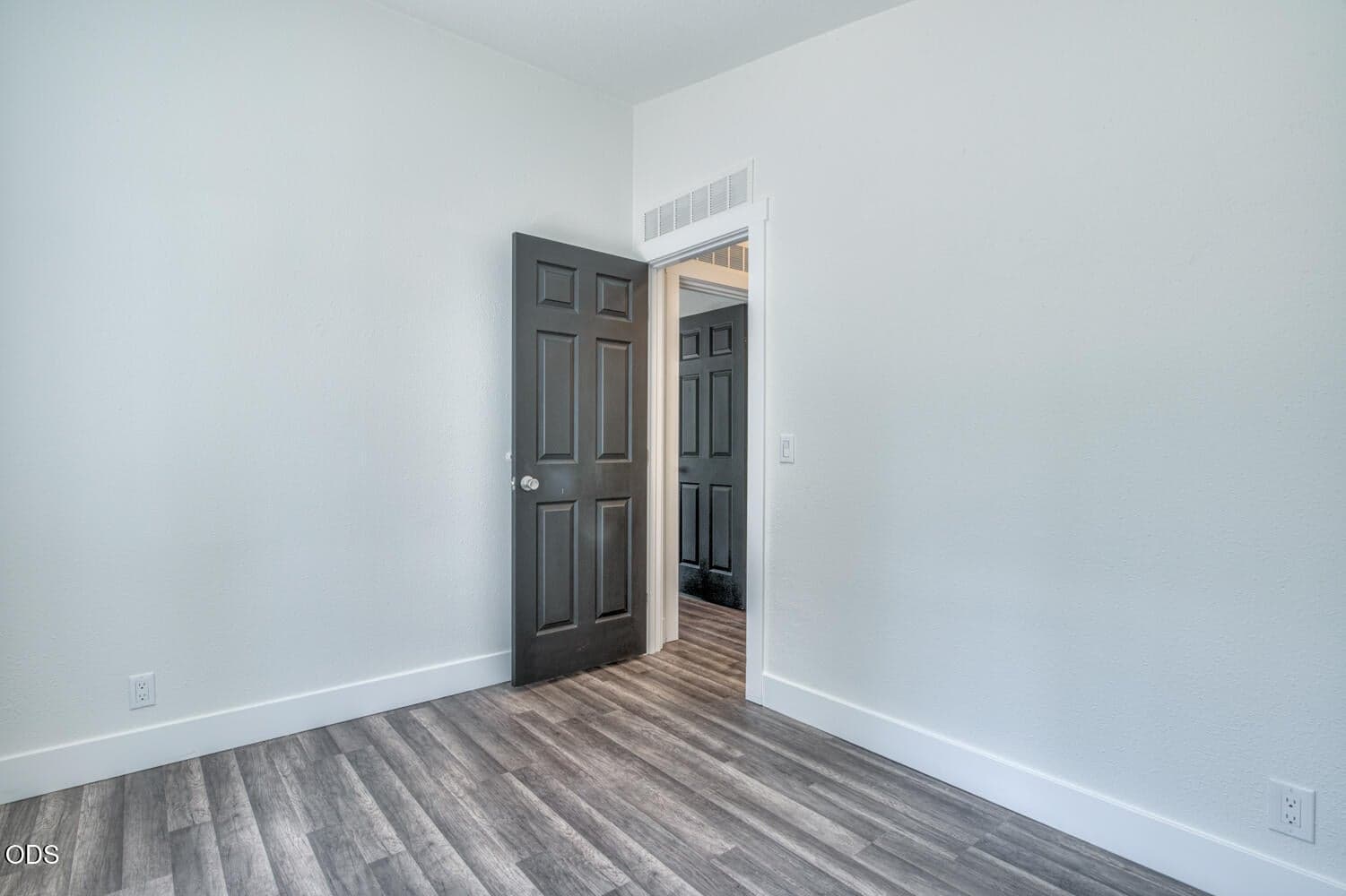 Photo of 145118 Birchwood Road 21 of 33