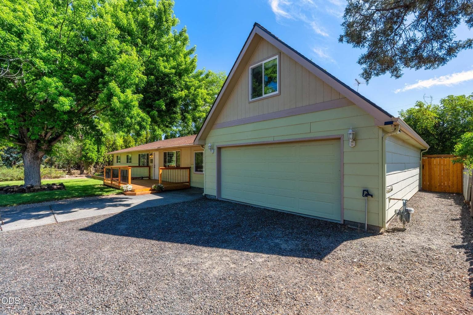 Photo of 1730 Canyon Drive 6 of 72
