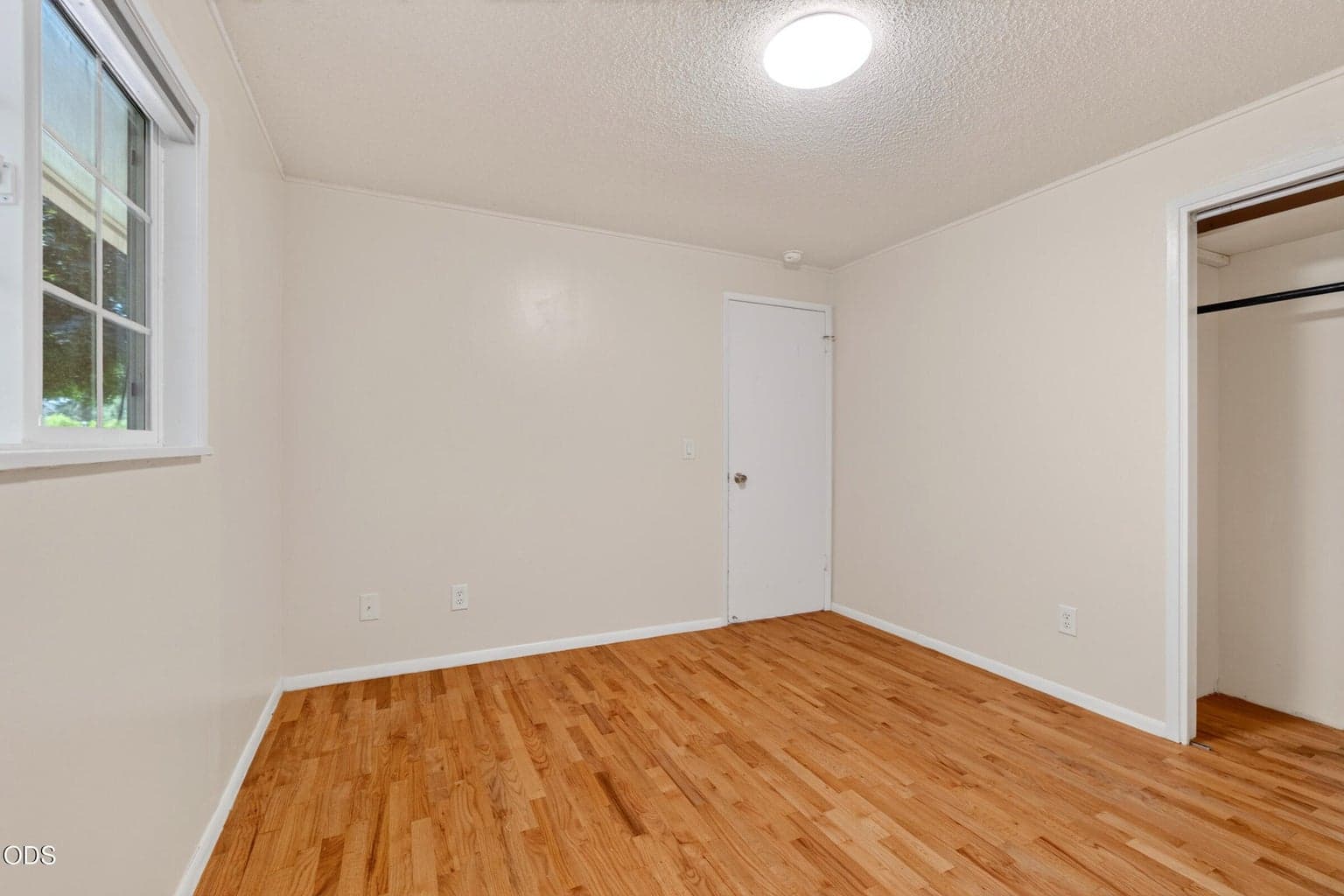 Photo of 1730 SW Canyon Drive 42 of 72