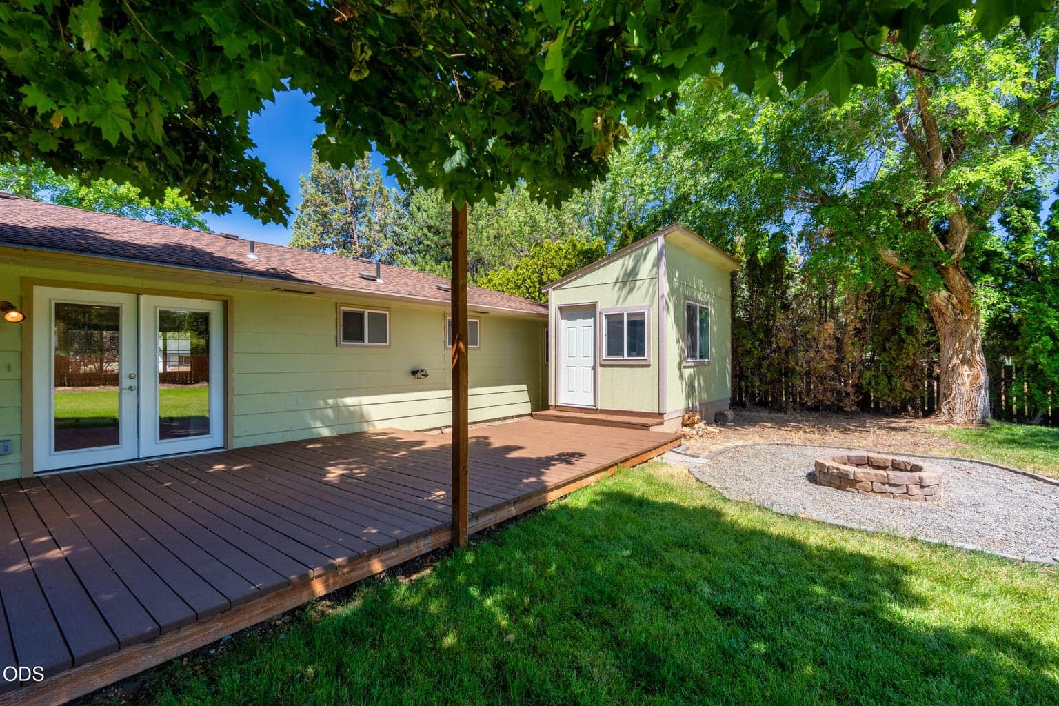 Photo of 1730 SW Canyon Drive 52 of 72