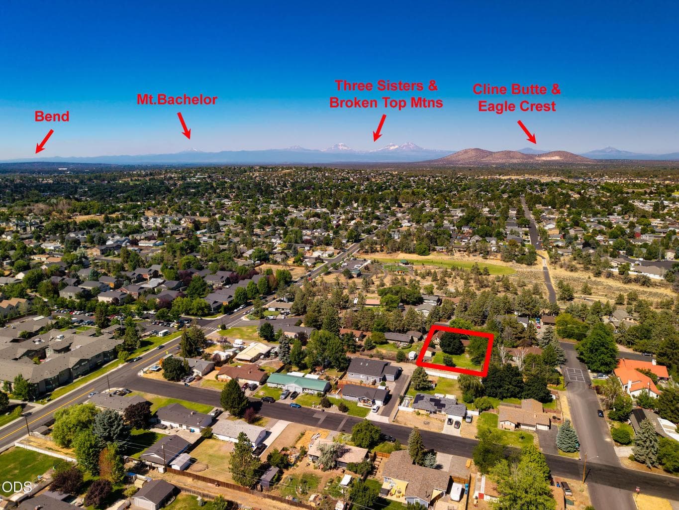 Photo of 1730 SW Canyon Drive 72 of 72