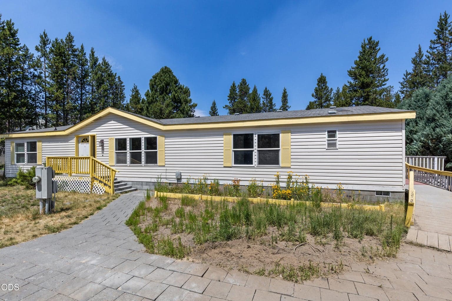 Photo of 17472 Curlew Drive 3 of 39