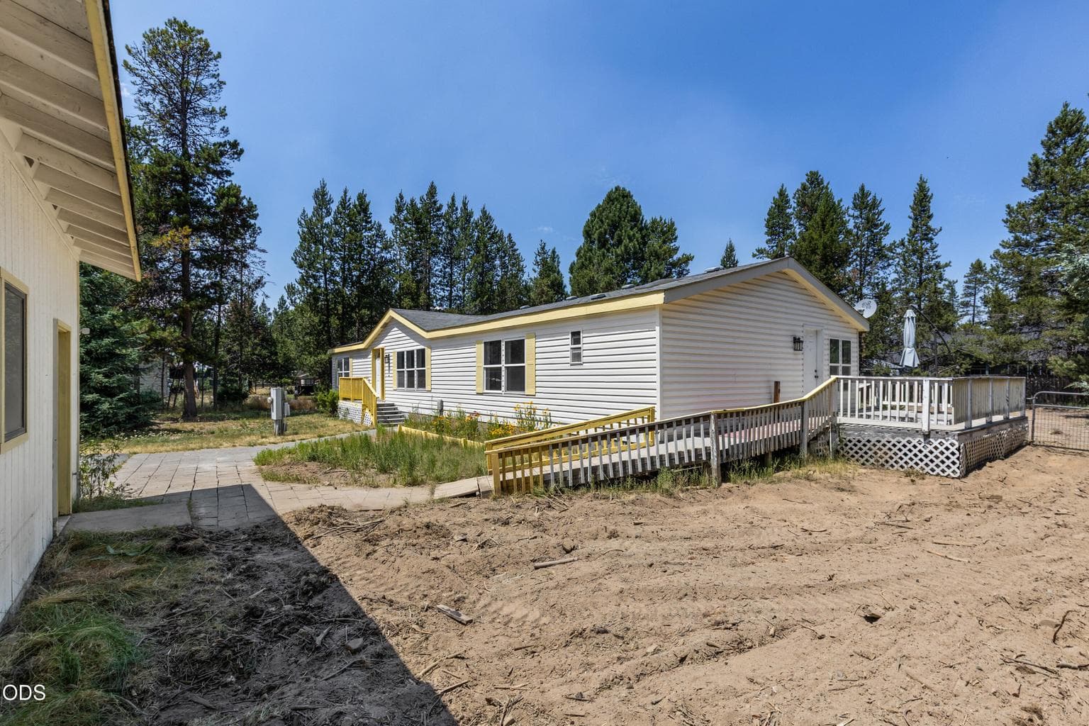 Photo of 17472 Curlew Drive 8 of 39