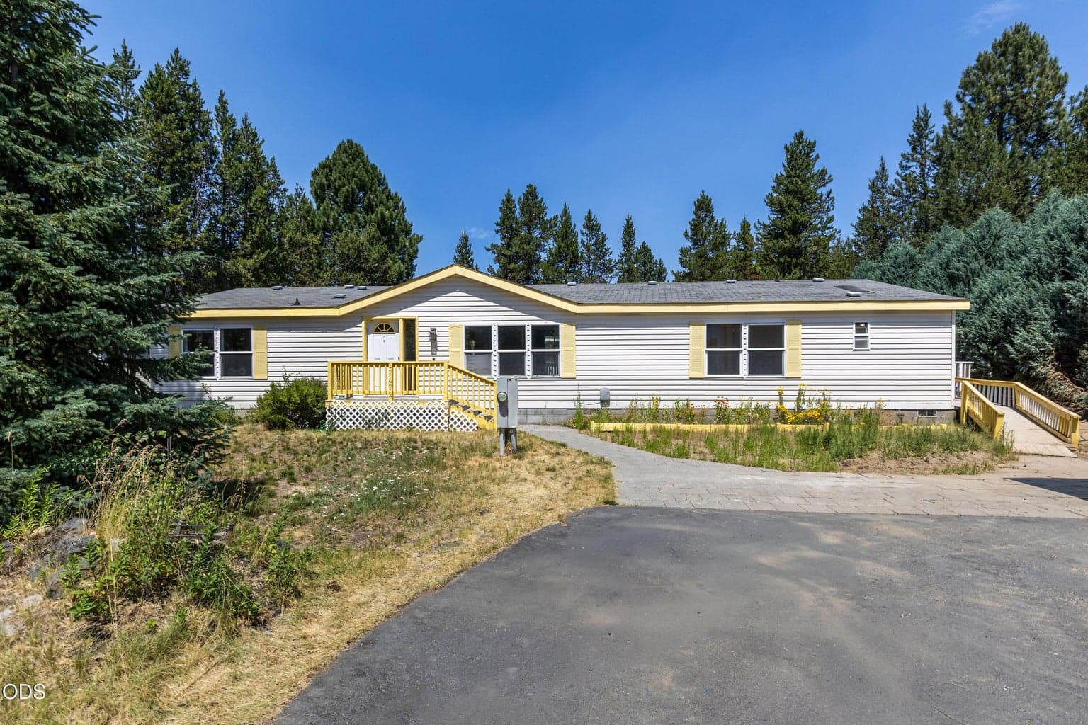 Photo of 17472 Curlew Drive 4 of 39