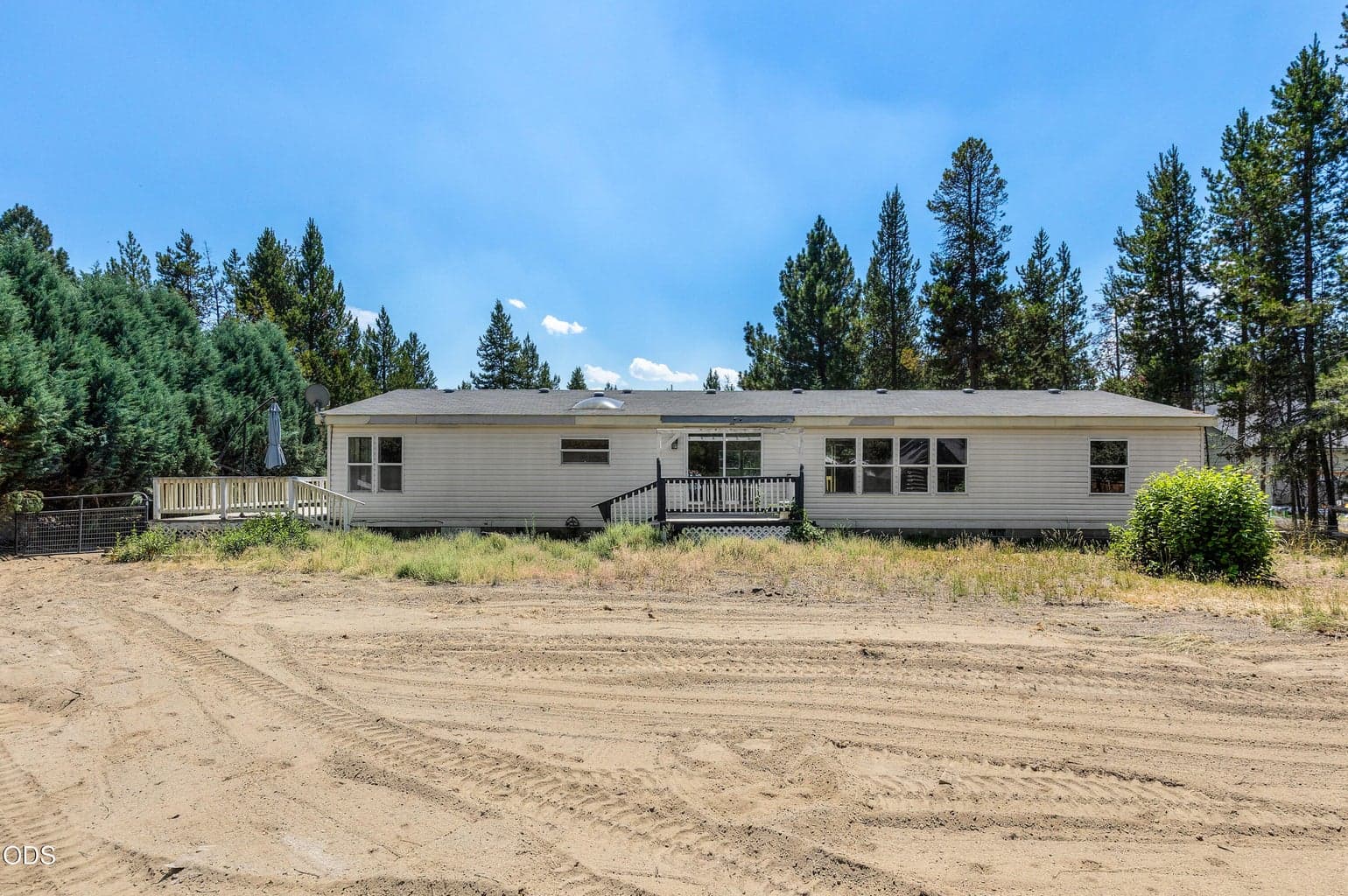 Photo of 17472 Curlew Drive 13 of 39