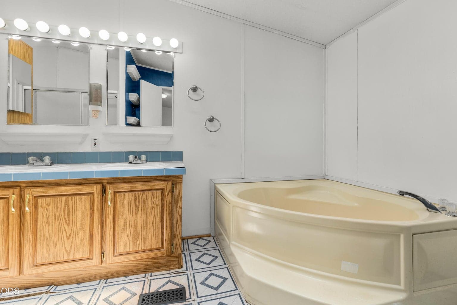 Photo of 17472 Curlew Drive 36 of 39