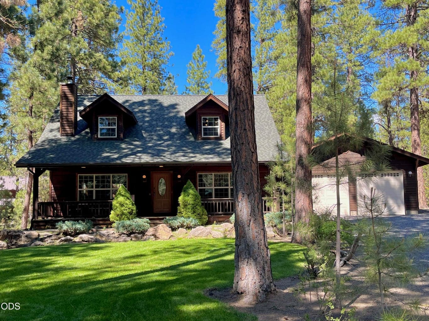 Photo of 53556 Kokanee Way 1 of 46