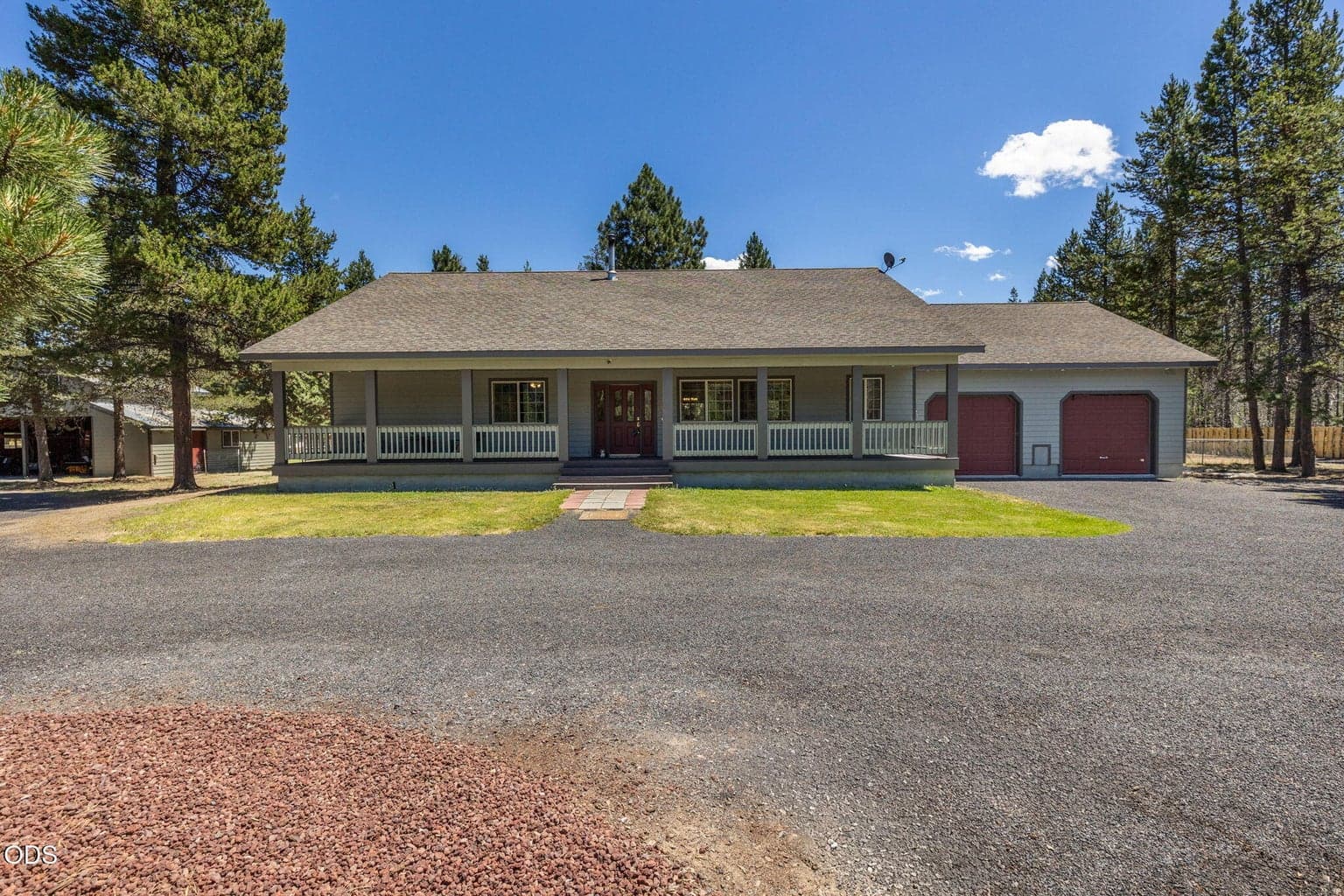 Photo of 150128 Paul Drive 1 of 54