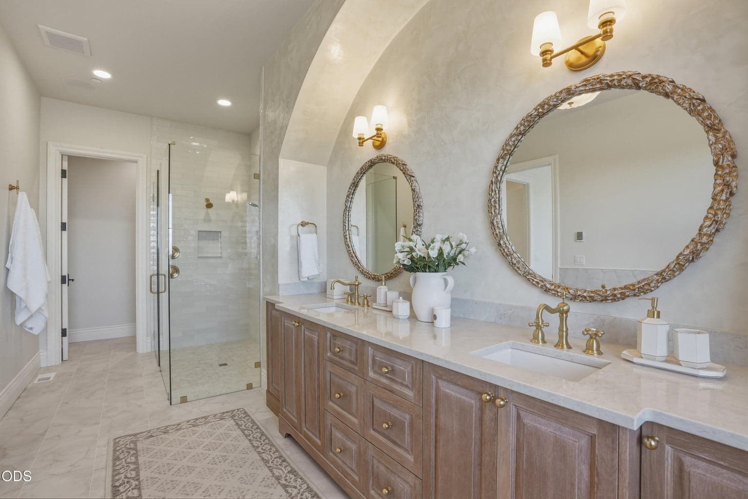 Primary Bath with enclosed Toilet