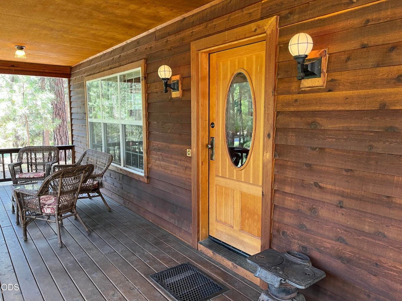 Photo of 53556 Kokanee Way 3 of 46