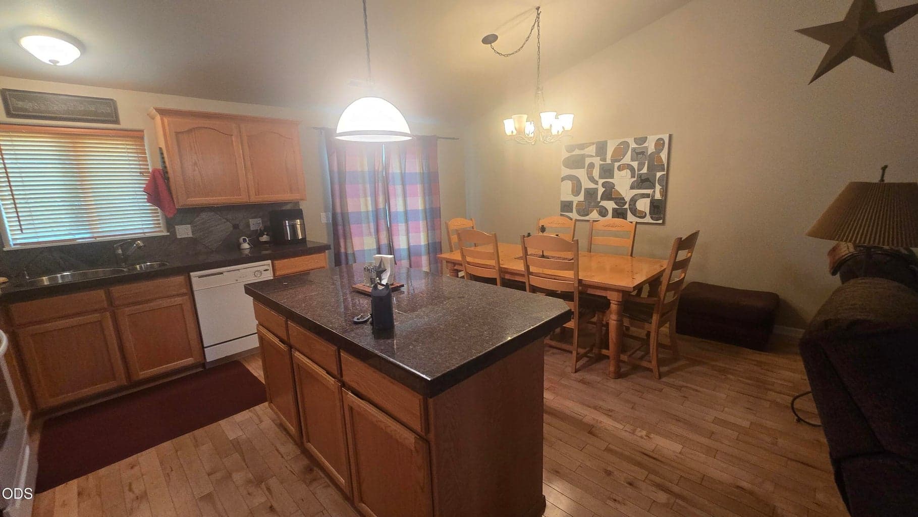 Photo of 16679 Wm Foss Road 3 of 10