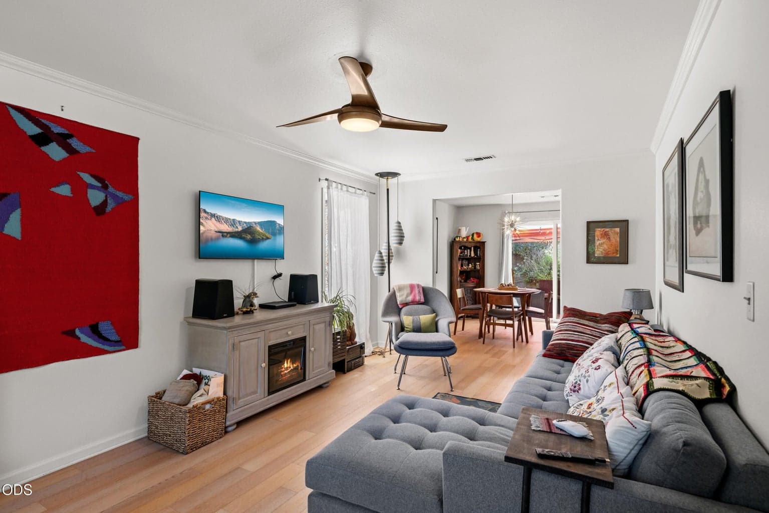 Photo of 426 Chestnut Street 3 of 31