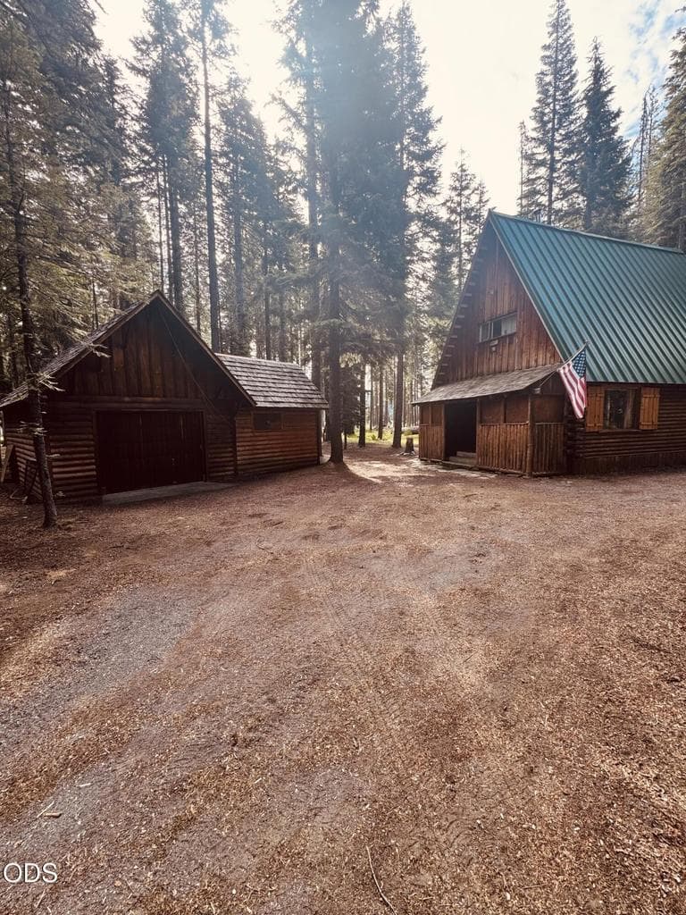 Photo of 10 Diamond Lake Loop 1 of 24