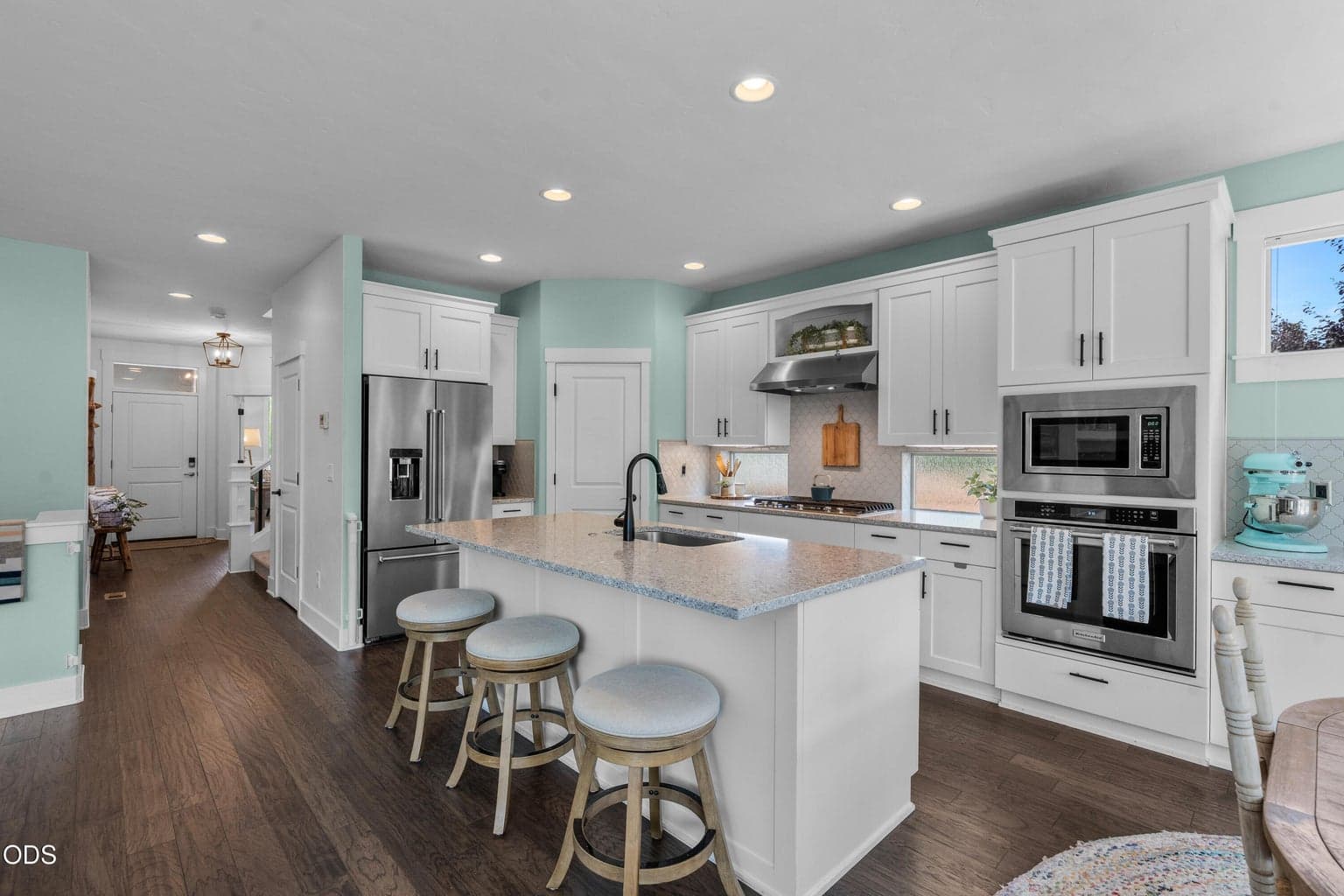 Photo of 20867 SE Sunniberg Lane 18 of 61