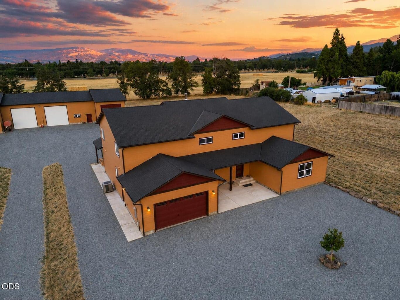 Photo of 1213 Casino Road 1 of 72