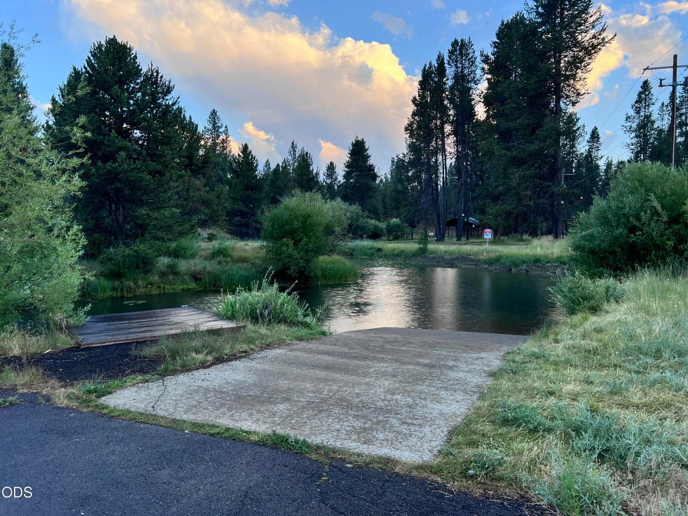 The community boat ramp on the Deschutes River, at the input of the Island Loop canal