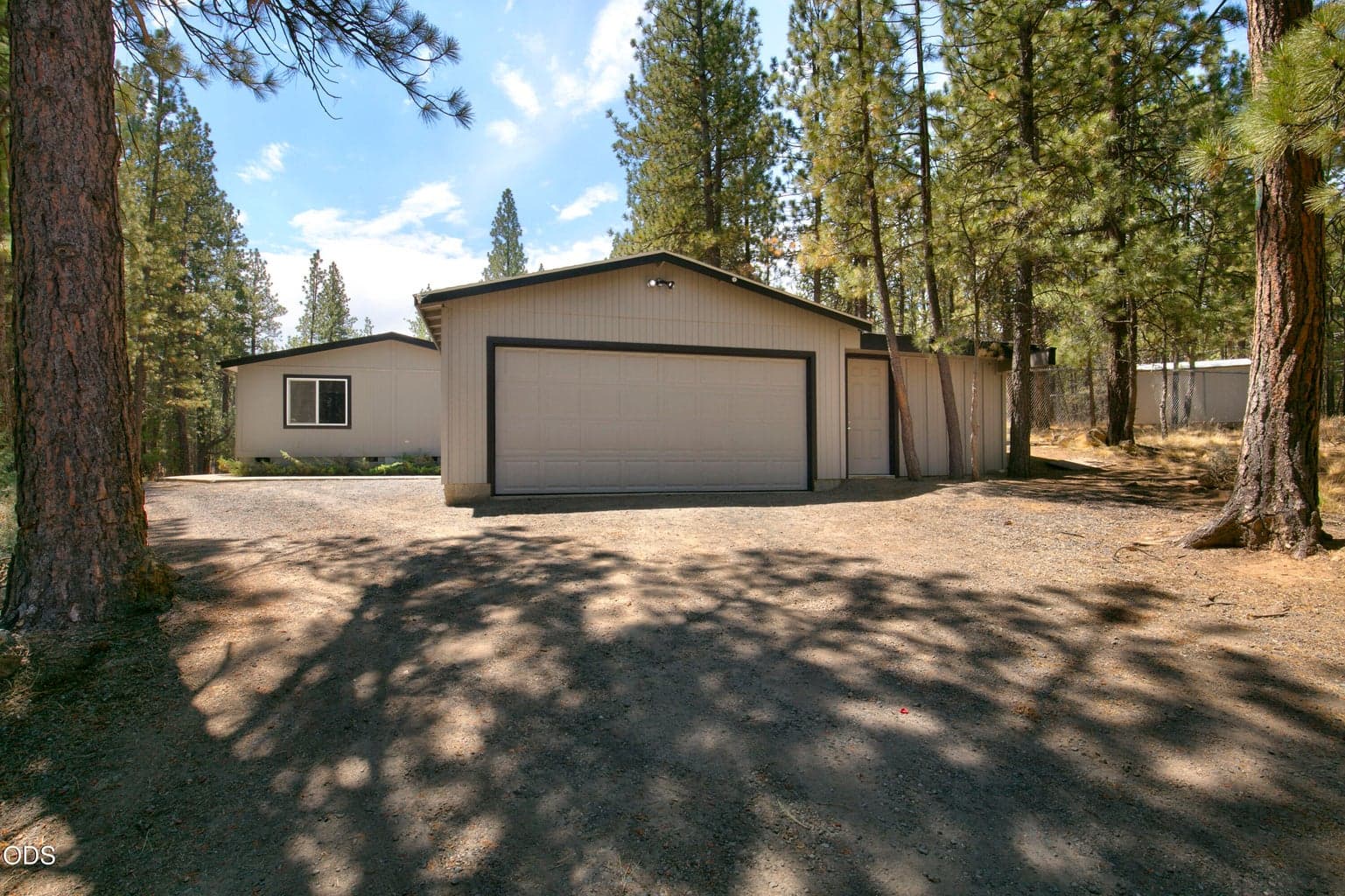 Photo of 19493 Buck Canyon Road 20 of 26