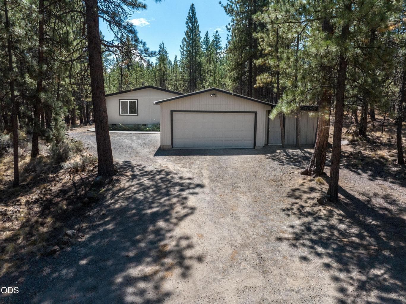 Photo of 19493 Buck Canyon Road 26 of 26