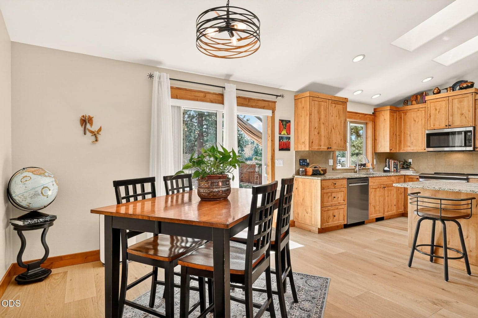 Photo of 19563 Apache Road 7 of 47