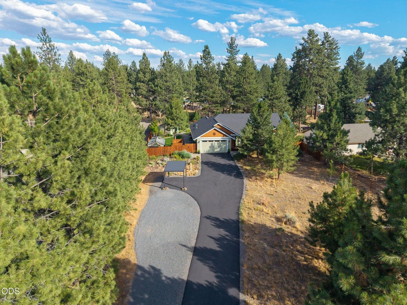 Photo of 19563 Apache Road 44 of 47