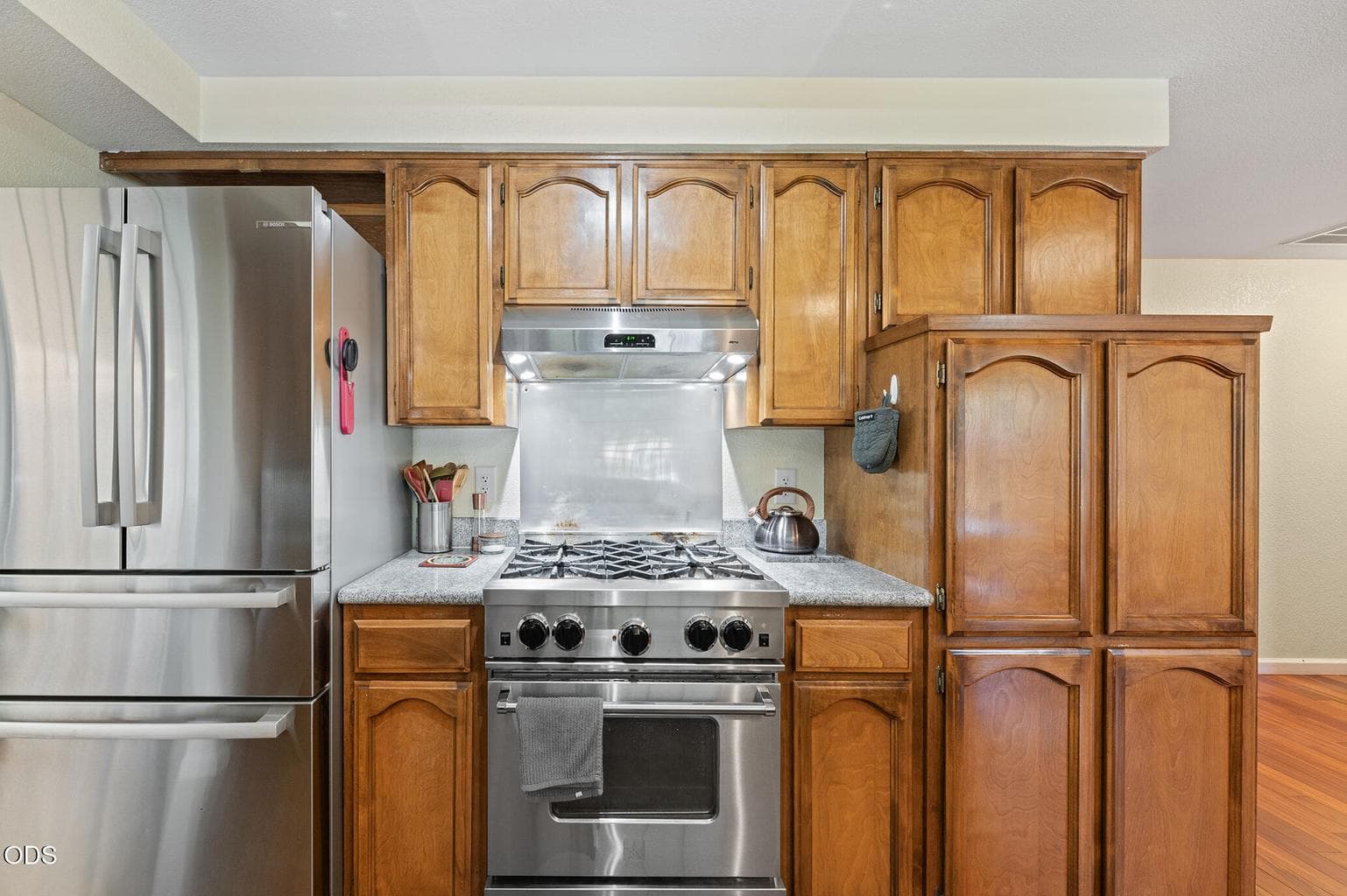 Photo of 2310 Ridge Way 4 of 25