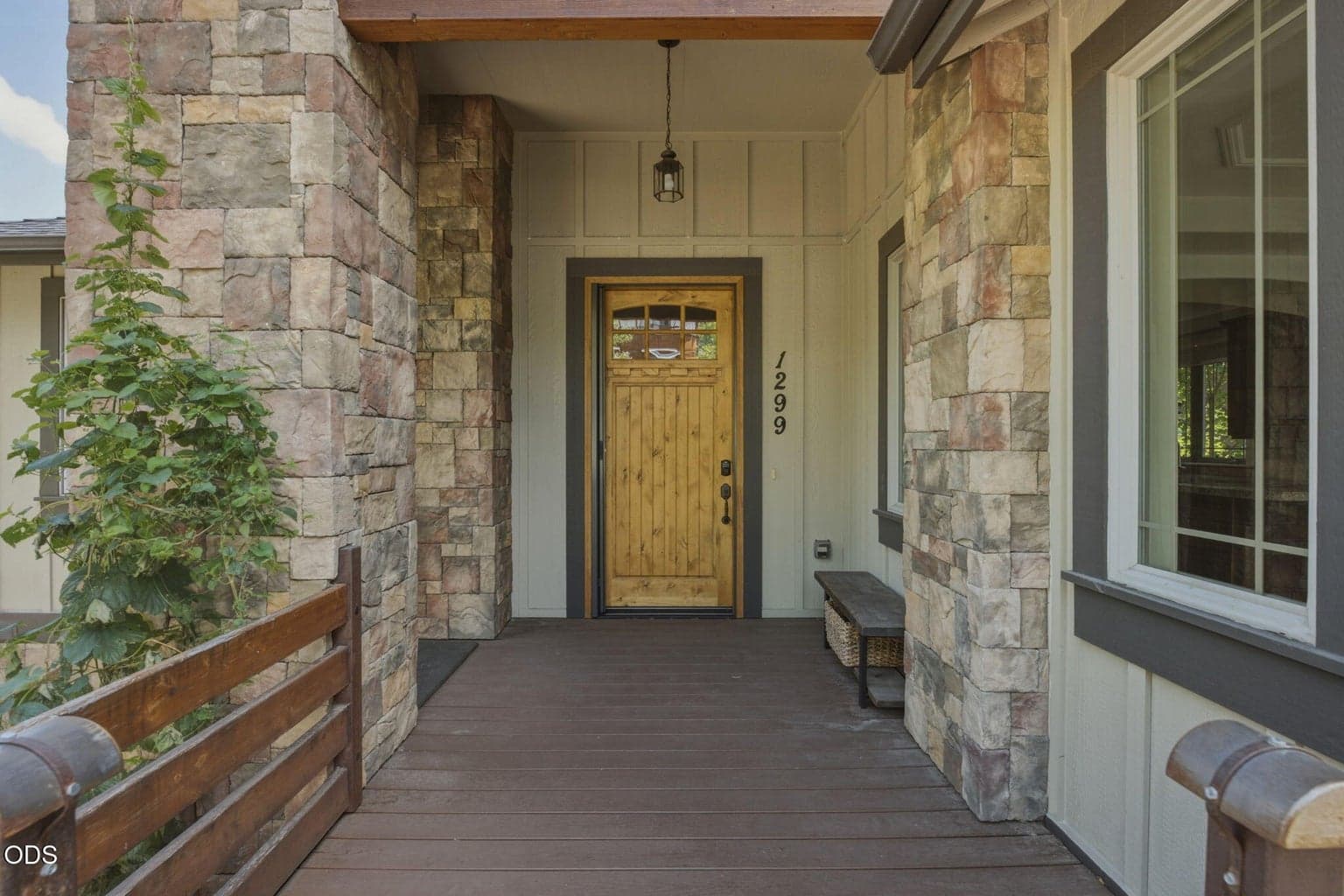 Photo of 1299 Ogden Avenue 5 of 27