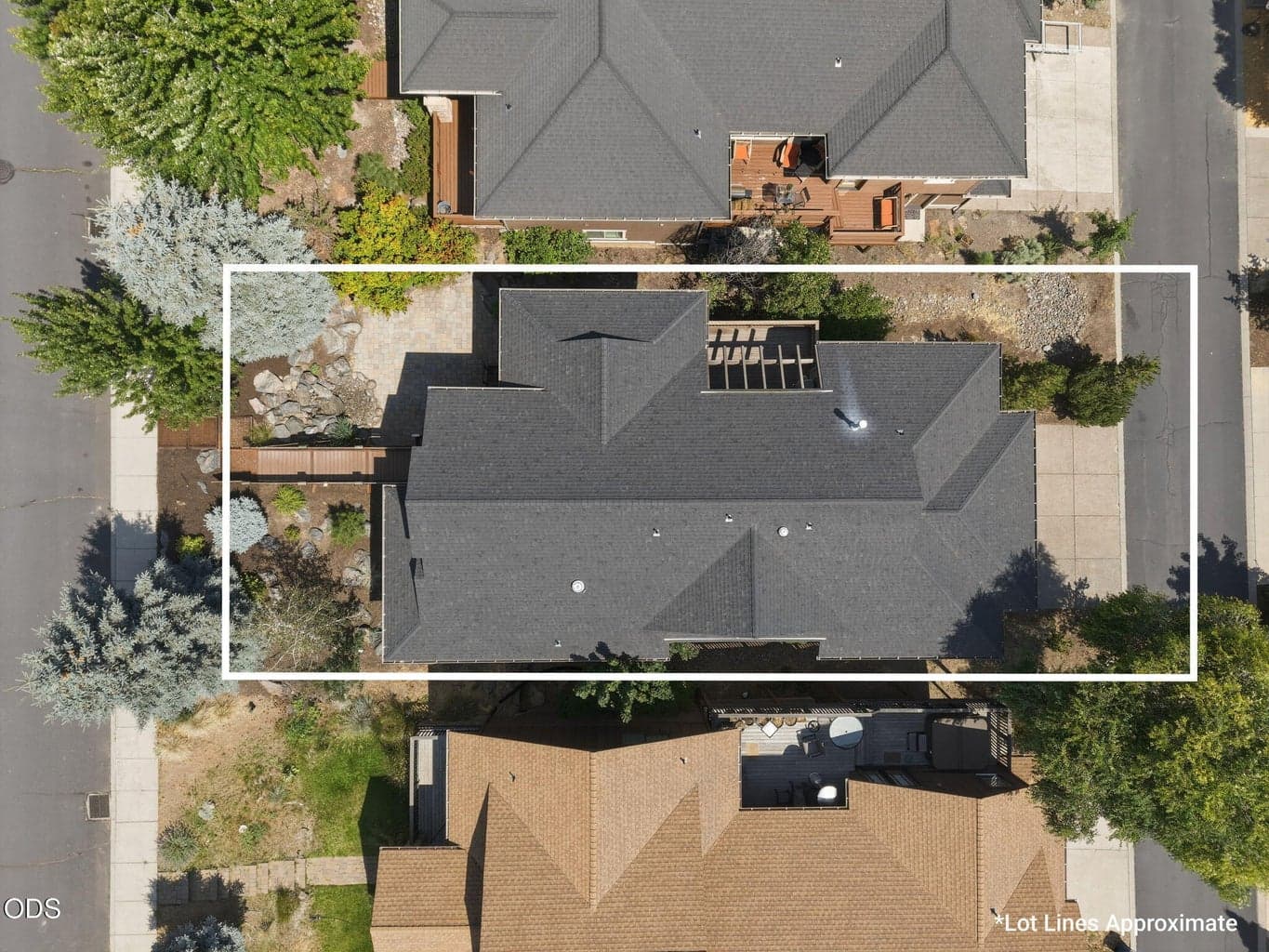 Photo of 1299 NW Ogden Avenue 23 of 27