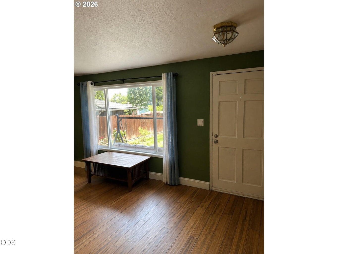 Photo of 2122 Hill Way 2 of 24