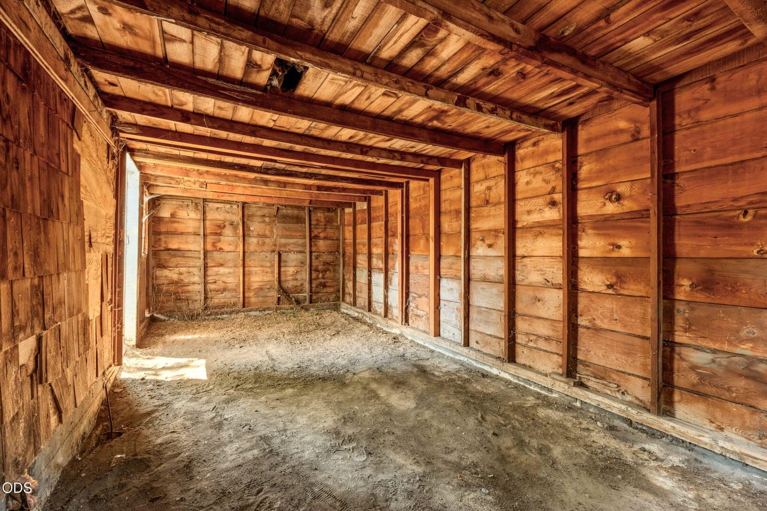 Photo of 237 SW 9th Street 28 of 37